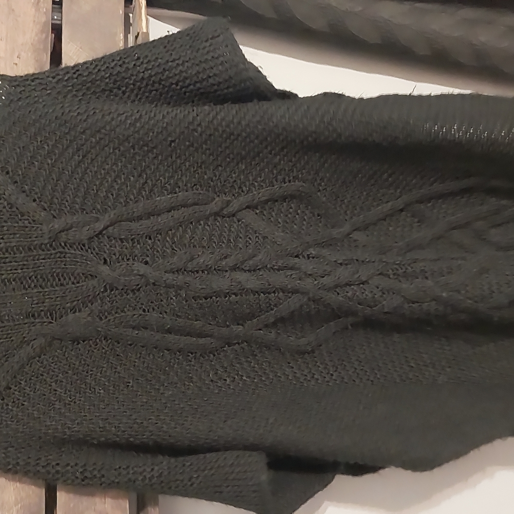 Women's Black Cable Knit Sweater